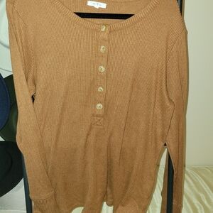 Maurice's Henley Button-Up in Warm Brown Size XL